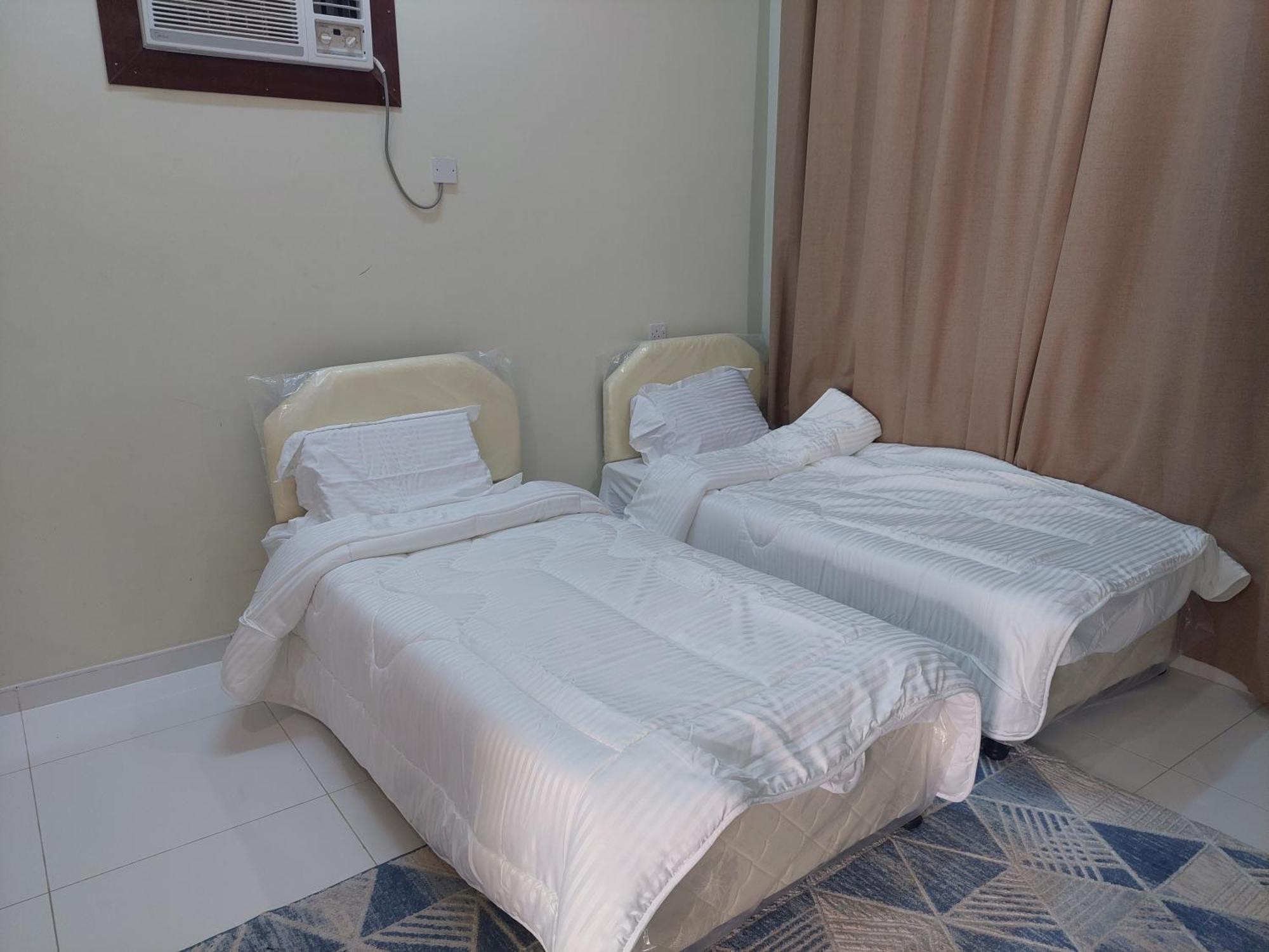 Villa شاليهات رمال بديه Al Raka